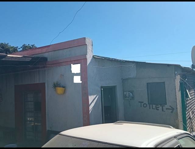 12 BEDROOM FREEHOLD FOR SALE IN COSMO CITY